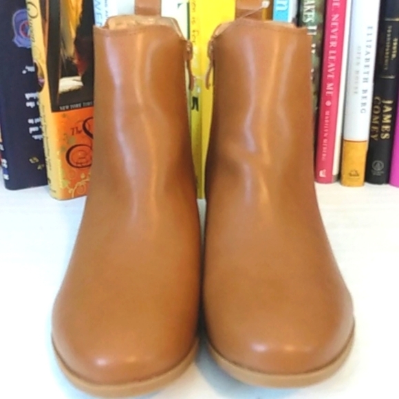 TOP MODA COGNAC BROWN BLOCK HEEL SIDE ZIP ANKLE BOOTS SIZE 8.5 NWT - Picture 3 of 8